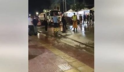 Αχιλλέας Μπέος: Πήρε τη μάνικα και έβρεξε δικηγόρο έξω από εκλογικό κέντρο αντιπάλου του (ΒΙΝΤΕΟ)