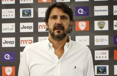 Κακοκαιρία Daniel: Στους πλημμυροπαθείς των Τρικάλων ο Ευθύμης Ρεντζιάς – Εγκλωβίστηκε για 48 ώρες