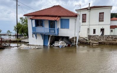 Θεσσαλία: Πόσιμο το νερό στον Βόλο μετά από 16 ημέρες