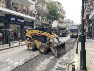 Θεσσαλονίκη: Σε εξέλιξη η ασφαλτόστρωση στην Παναγή Τσαλδάρη στη Νεάπολη