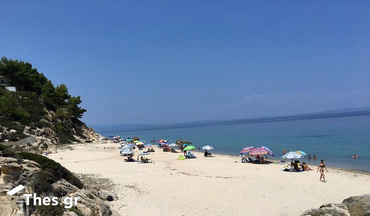 Παραλία Φάβα Σιθωνία Βουρβουρού καλοκαίρι θάλασσα διακοπές Fava Beach Sithonia Chalkidiki Χαλκιδική