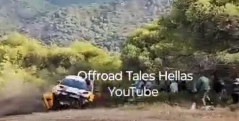 Ράλλυ Ακρόπολις: Σοκαριστικό ατύχημα με όχημα – Παραλίγο τραγωδία με θεατές (ΒΙΝΤΕΟ & ΦΩΤΟ)