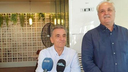 Τσακαλώτος από Καβάλα: “Η Αριστερά από τη φύση της δίνει ιδεολογικές μάχες”