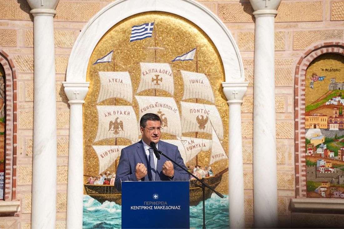 Απόστολος Τζιτζικώστας Γενοκτονία Ελλήνων της Μικράς Ασίας 
