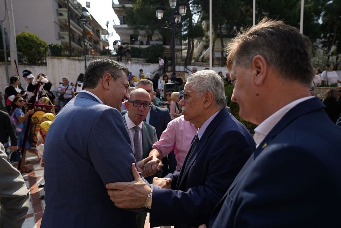 Απόστολος Τζιτζικώστας Γενοκτονία Ελλήνων της Μικράς Ασίας 