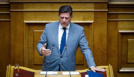 Παραιτήθηκε ο Μιλτιάδης Βαρβιτσιώτης – Παραδίδει την βουλευτική του έδρα