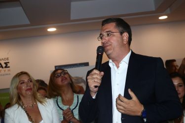 Τζιτζικώστας: “Δε θα προδώσω ποτέ την εμπιστοσύνη σας” (ΒΙΝΤΕΟ & ΦΩΤΟ)