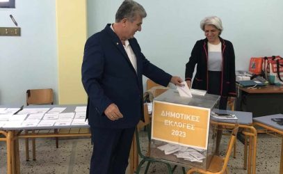 Αλεξανδρίδης