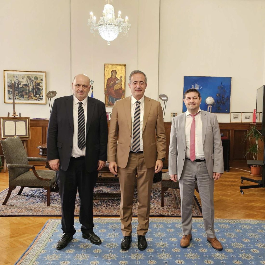 Κωνσταντινίδης νερό