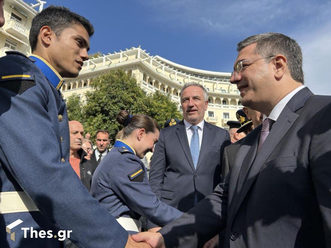 Επίδειξη από μπάντες του στρατού στην πλατεία Αριστοτέλους 26η Οκτωβρίου ανήμερα Αγίου Δημητρίου