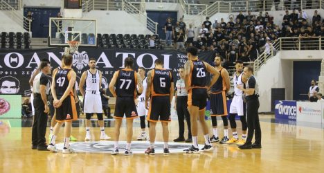 Σύνθημα κατά του Γιάννη Ιωαννίδη στο PAOK Sports Arena