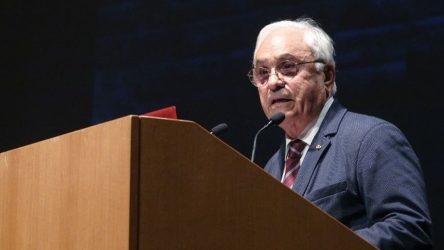 “Εφυγε” από τη ζωή ο σπουδαίος αρχαιολόγος Πέτρος Θέμελης