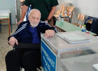 Αυτοδιοικητικές εκλογές: Ψηφοφόρος ετών 103 στα Τρίκαλα