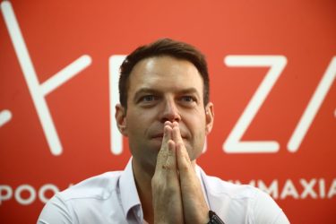 Γερμανικά ΜΜΕ: “Η αιτία της διάσπασης του ΣΥΡΙΖΑ είναι ο Στέφανος Κασσελάκης”