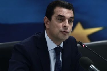 Σκρέκας: “Δεν θα σταματήσουμε μέχρι να δούμε τον πληθωρισμό να αποκλιμακώνεται”