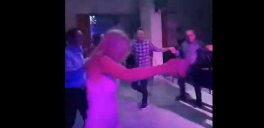 Λάρισα πάρτι χωρισμένοι
