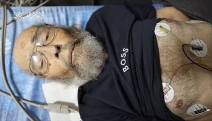 Πόλεμος στο Ισραήλ: Η Χαμάς κυκλοφόρησε βίντεο με Ισραηλινό όμηρο – “Πέθανε λόγω κρίσης πανικού”