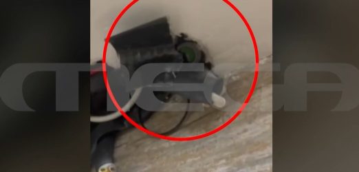 Βριλήσσια: Ο κομμωτής είχε τοποθετήσει κάμερες και στο δωμάτιο της κόρης της συζύγου του