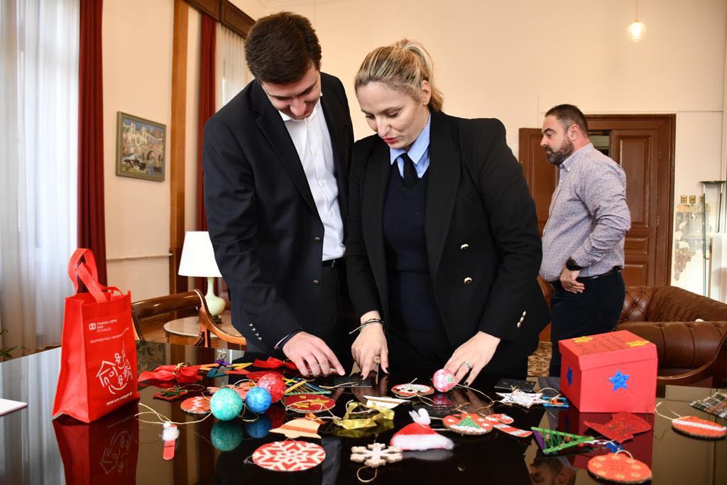 γραφείο πρωθυπουργού Θεσσαλονίκη στολισμός