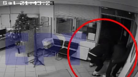 Χαλκιδική: “Σήκωσαν” χρηματοκιβώτιο από εταιρεία – Βίντεο ντοκουμέντο