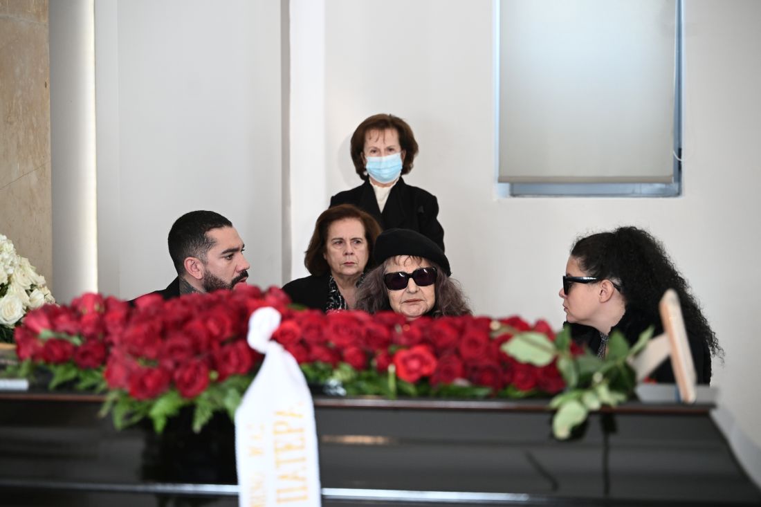 Βασίλης Βασιλικός κηδεία 