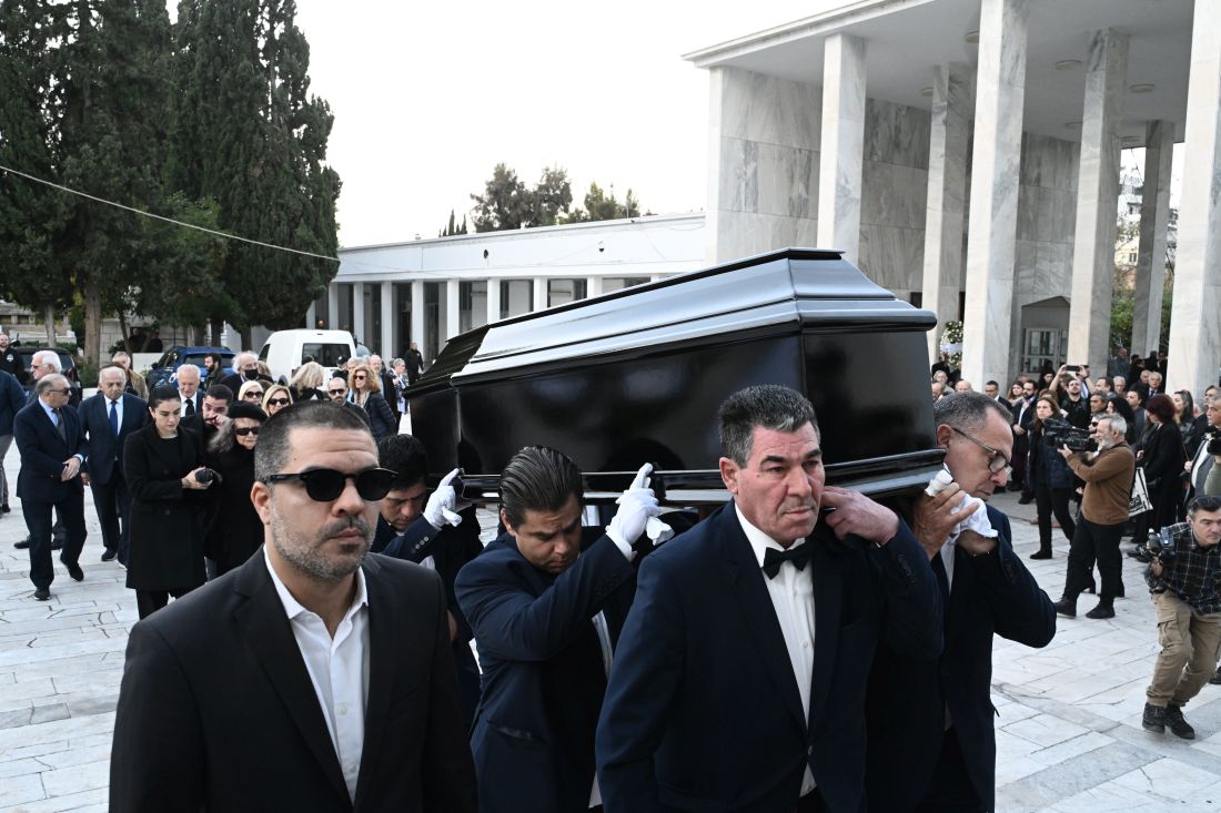 Βασίλης Βασιλικός κηδεία 