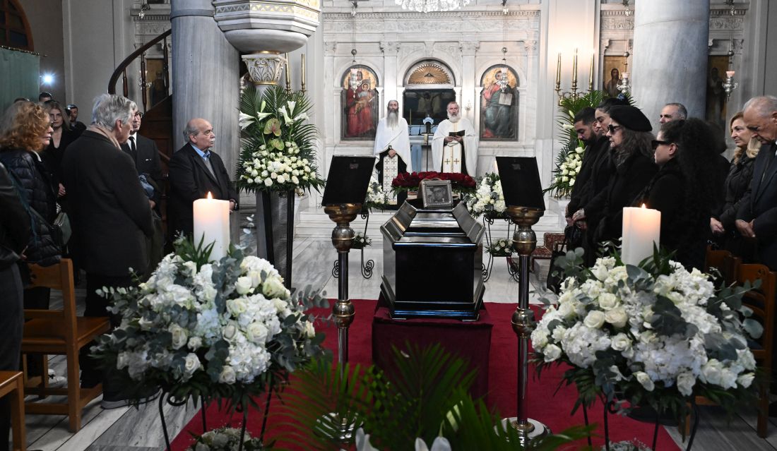 Βασίλης Βασιλικός κηδεία