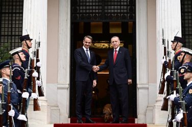 Κοινή διακήρυξη φιλίας ανάμεσα στην Ελλάδα και την Τουρκία – Τι θα αναφέρεται στο κείμενο