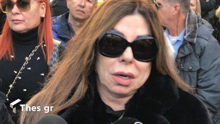 Αντζελα Δημητρίου: Τίμησε τον Βασίλη Καρρά τραγουδώντας στη μνήμη του (ΒΙΝΤΕΟ)