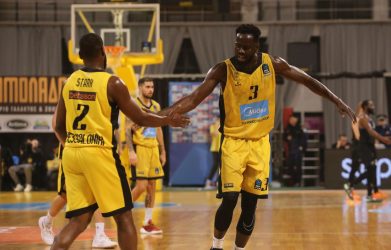 Αρης – Σλασκ 93-71: “Κίτρινος” θρίαμβος με 17 τρίποντα στο Αλεξάνδρειο