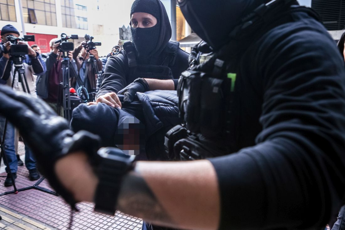 επεισόδια Ρέντη 18χρονος