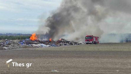 Χαλκιδική: Αναστάτωση στη Χανιώτη από φωτιά σε απορρίμματα