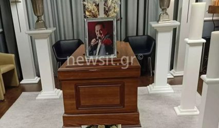 Βασίλης Καρράς: Βαρύ το κλίμα στο Κοκκινοχώρι Καβάλας – Συντετριμμένοι οι συγχωριανοί του
