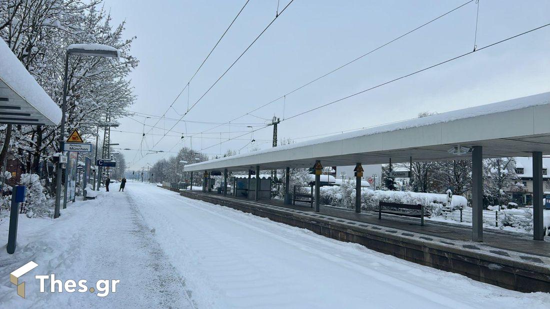 Μόναχο Γερμανία χιόνια σιδηρόδρομος