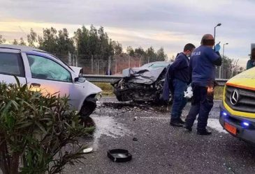 Τραγωδία στα Σπάτα: Νεκρή γυναίκα και νεαρός άνδρας μετά από τροχαίο