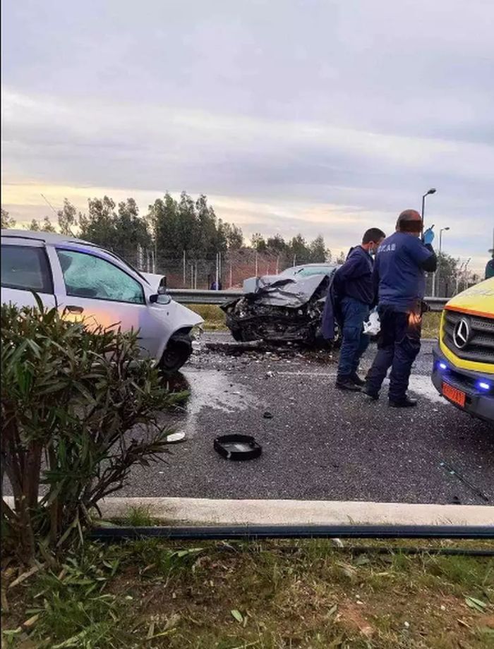 Σπάτα τροχαίο 