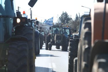 Στο δρόμο Σερρών-Θεσσαλονίκης το πρωί οι αγρότες – Θα συμμετέχουν στο συλλαλητήριο στην Agrotica