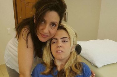 Ασπασία Μπόγρη: Εγινε 28 ετών η κοπέλα που πυροβολήθηκε από τον πατέρα της στο Αργος