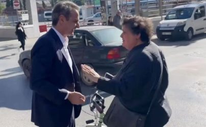 Μητσοτάκης: Τα stories στο Instagram από τα Χανιά – Η συμβουλή του σε γυναίκα ποδηλάτη