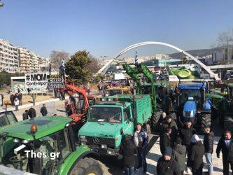 Θεσσαλονίκη: Τα 300 τρακτέρ από τη ΔΕΘ επιστρέφουν στα αγροτικά μπλόκα – Ενισχύεται αυτό στον κόμβο των Μαλγάρων