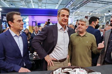 Μητσοτάκης: “Πιστεύω ότι έχουμε μπροστά μας μια πολύ καλή τουριστική περίοδο” (ΦΩΤΟ)