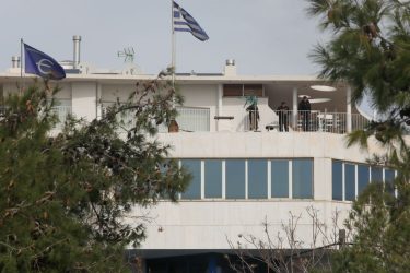 Γλυφάδα: Κατέθεσε η Δέσποινα Καρνέση για τη δολοφονία – “Δεν ξέρω τι διαφορές είχε ο Αιγύπτιος με την αδελφή μου” (ΒΙΝΤΕΟ)