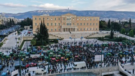 Αθήνα αγρότες τρακτέρ Σύνταγμα συλλαλητήριο