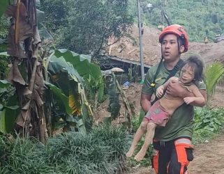 Φιλιππίνες: Κορίτσι ανασύρθηκε ζωντανό 60 ώρες μετά από κατολίσθηση