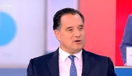 Βήμα πίσω από Γεωργιάδη στην κόντρα με τους γιατρούς: “Δεν σκοπεύω να εκδώσω την υπουργική απόφαση για επίταξη”