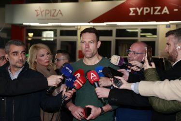 Κασσελάκης: “Η πρόεδρος μέχρι τις εκλογές ή αναβάπτιση στο Συνέδριο”