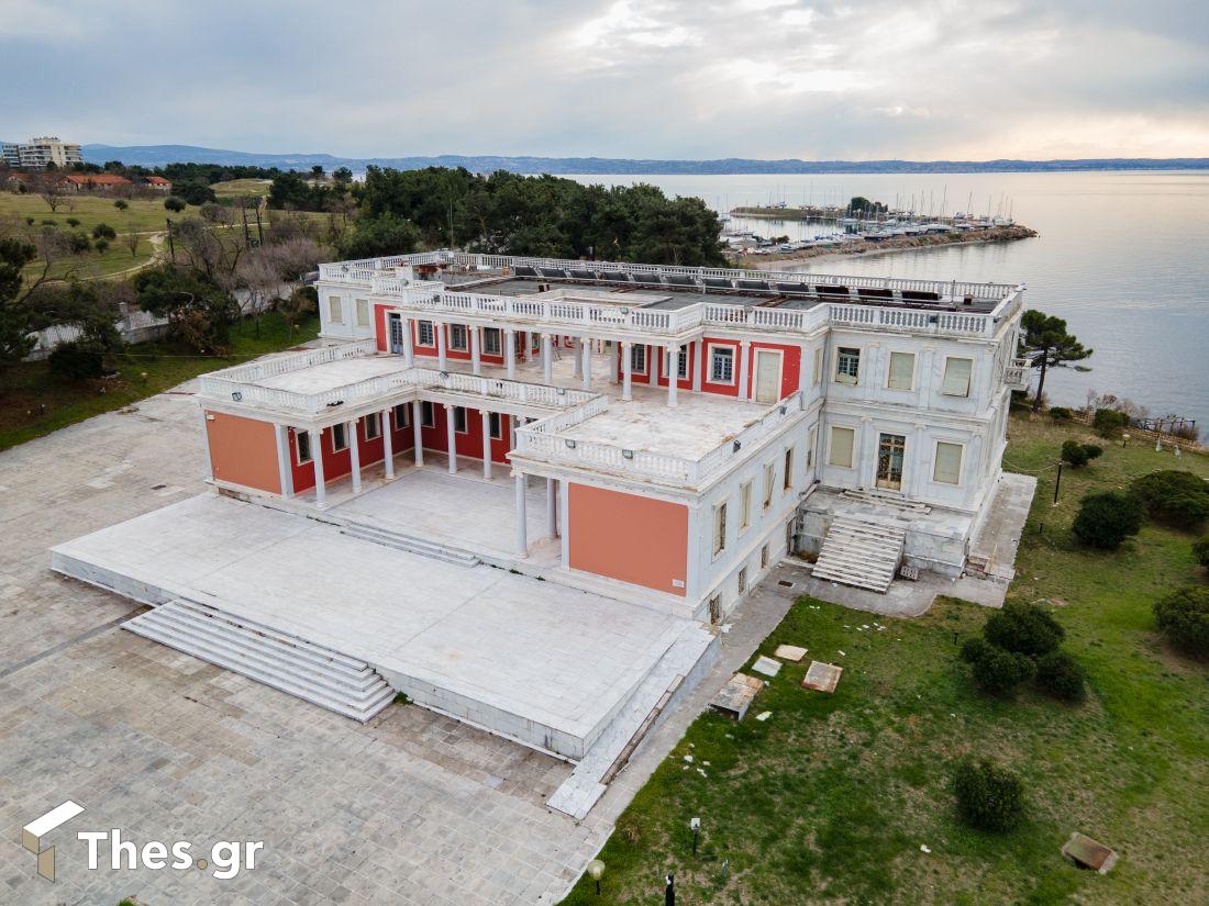 Παλατάκι Κυβερνείο Καραμπουρνάκι Καλαμαριά Θεσσαλονίκη αρχοντικό κτίριο εικόνα από ψηλά με χρήση drone