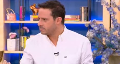 Δημήτρης Μακαλιάς σε Κατερίνα Καινούργιου: “Να της στείλω ένα γλυκό φιλί, ξέρει αυτή” (BINTEO)