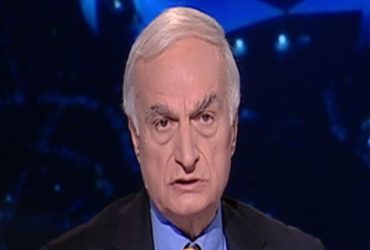 Μανώλης Μαυρομμάτης: Από ηλεκτρική κουζίνα η φωτιά στο σπίτι του
