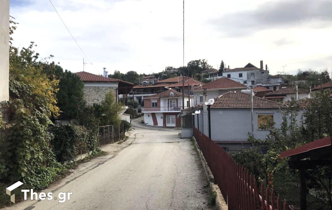 Στεφανινά χωριό δήμος Βόλβης Θεσσαλονίκη ταξίδια αποδράσεις δρόμος
